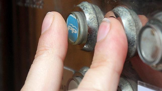 El PP suma el decimoquinto acoso a uno de sus diputados: en Zaragoza contra Eloy Suárez