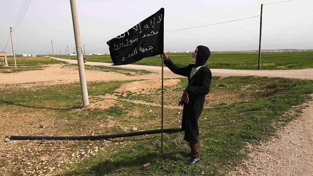 El Frente Al Nusra sirio jura fidelidad a Al Qaida