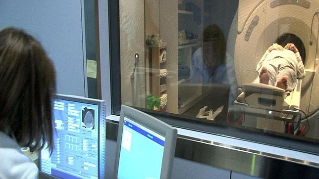 Se derrochan más de 25 millones al año en resonancias lumbares innecesarias