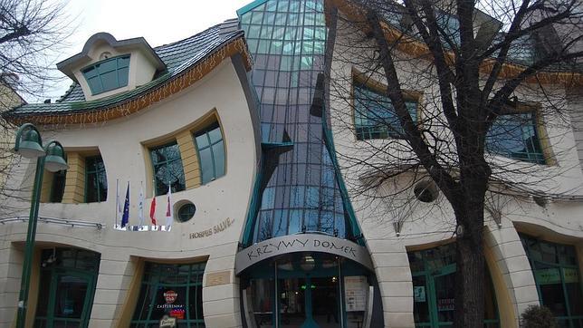 The Crooked House, en Sopot (Polonia)