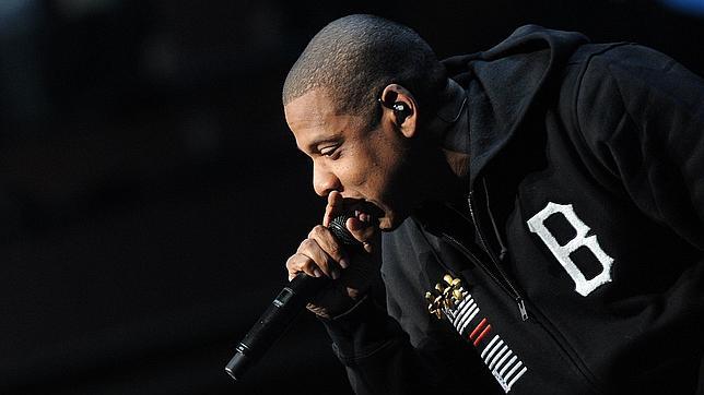 Jay-Z rapea sobre el escándalo que se originó con el viaje de él y Beyoncé a Cuba