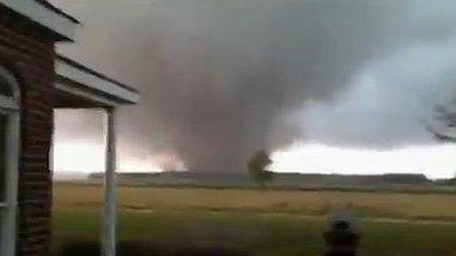 Un tornado deja un fallecido y varios heridos en Estados Unidos