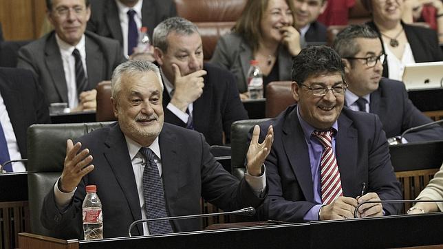 El vicepresidente de la Junta declara «Andalucía libre de desahucios»