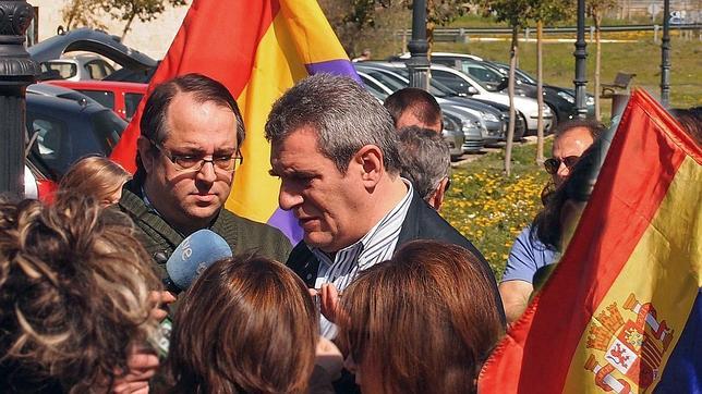 El PSOE culpa a los recortes del PP del «sexismo» en su partido