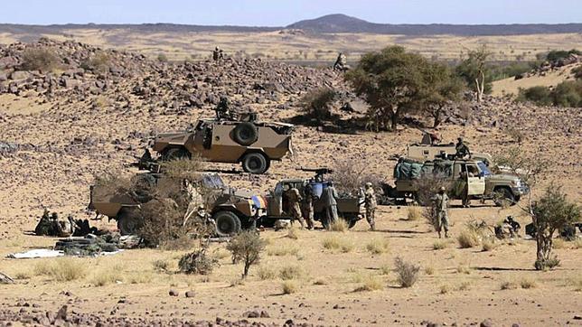Francia y Chad urgen un relevo a sus tropas en la guerra de Malí