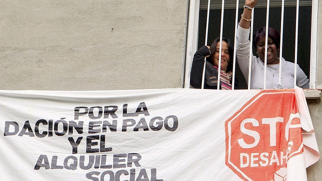 El Congreso rechaza la retirada de la iniciativa de los antidesahucios para la dación en pago