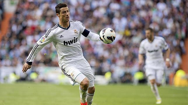 Florentino Pérez: «Tranquilos, vamos a renovar a Cristiano ya»