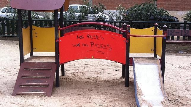 Sólo cinco denuncias a grafiteros en un año en Ciudad Lineal