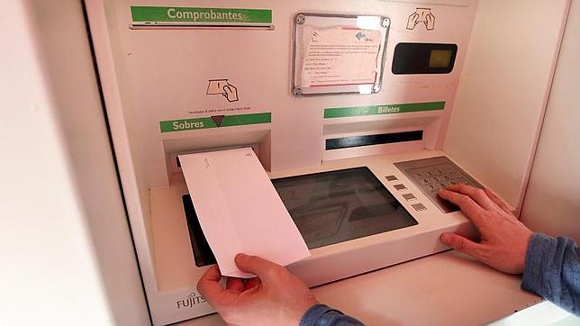 Momento de una extracción bancaria