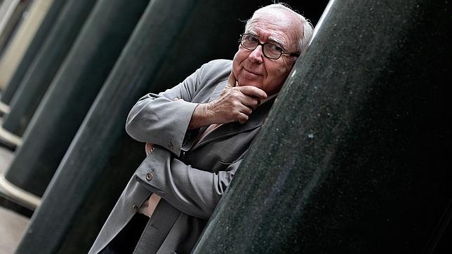 Roman Gubern ingresa en la Academia de Bellas Artes con un discurso sobre el cómic