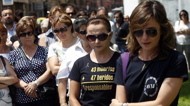 Las víctimas del Metro piden una nueva investigación «sin vetos, prisas o ataduras»
