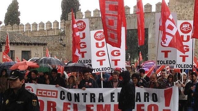 Los sindicatos claman en la calle contra el paro y por el empleo
