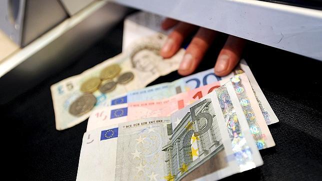 El Gobierno mantendrá en 2014 la subida del Impuesto de Sociedades y del IBI