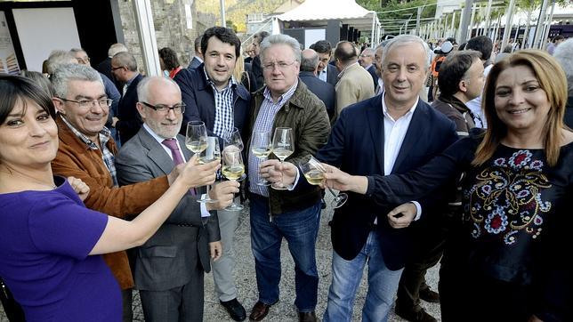 Miembros de la Ejecutiva del PSdeG y de la provincial de Orense, contrarios a Fernández