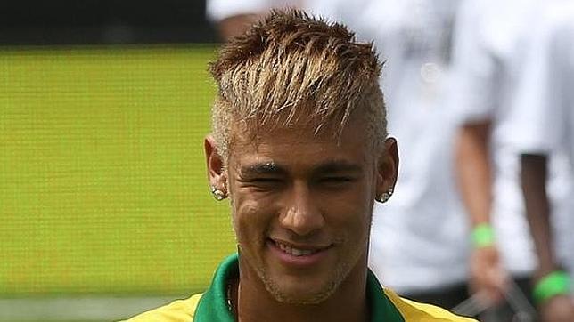 «¿Quién es Barton?», respondió Neymar a Barton