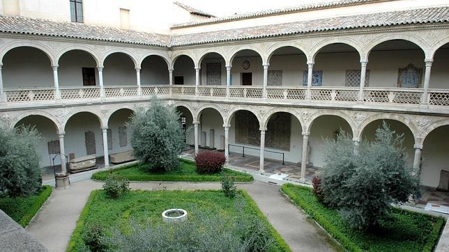 El patio del Museo de Santa Cruz, de gran belleza