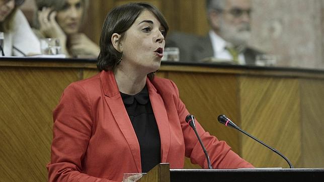 La Cámara andaluza convalida el decreto contra los desahucios con la abstención del PP