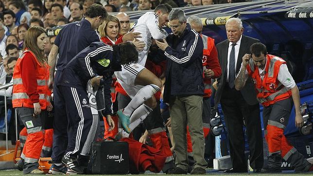 Ozil, duda para la Copa