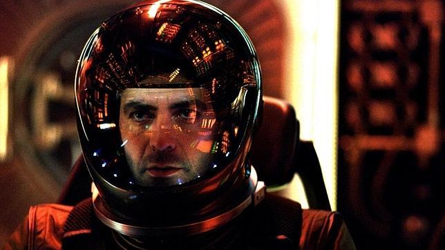 El «Gravity» de Clooney y Bullock aterriza con un sobrecogedor primer tráiler