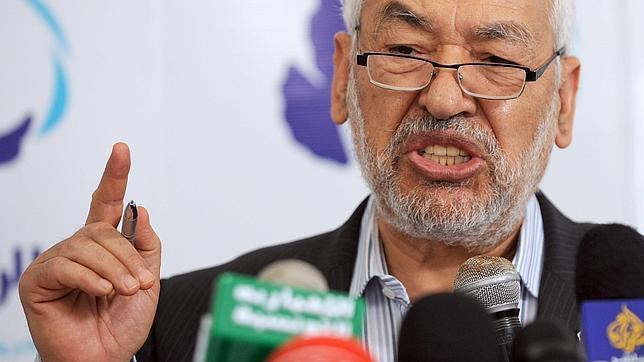 Salafistas y terroristas ponen en apuros al Gobierno de mayoría islamista en Túnez