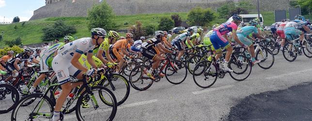 Cavendish gana su tercera etapa