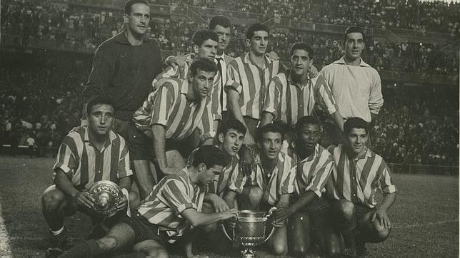 La maldición de jugar en casa