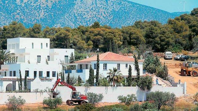 Guillermo y Máxima de Holanda estrenan su inaccesible «paraíso» griego