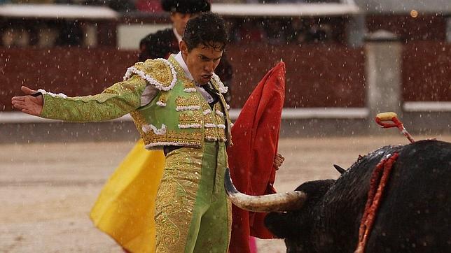 Una tarde heroica bajo la tormenta de Madrid