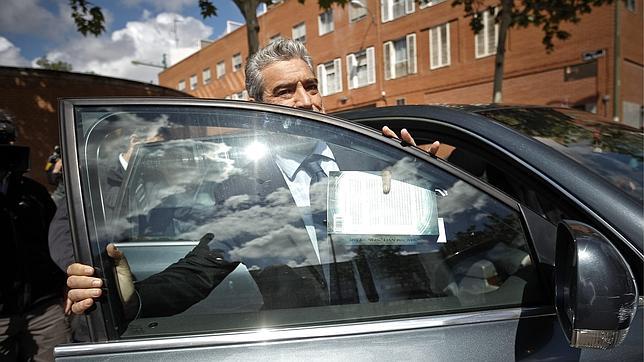 Miguel Ángel Rodríguez niega que cuadruplicara la tasa de alcohol