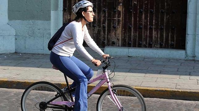 Apuesta por el casco para ciclistas
