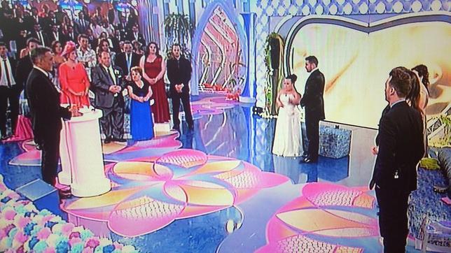 Y «Chiqui» dio el «sí, quiero» en «Las bodas de Sálvame»