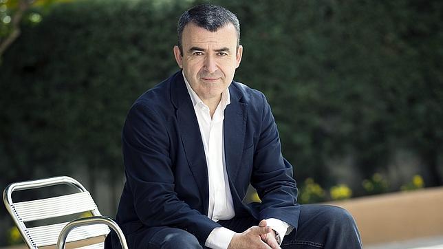 Lorenzo Silva: «Hay demasiado ''amateurismo'' y novela clónica»