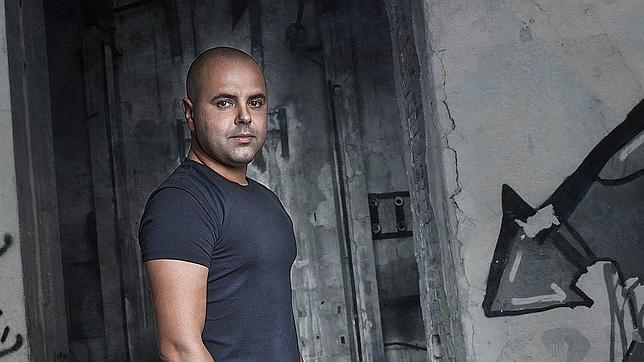 Juan Magan ultima su nuevo disco y da a conocer su single «Mal de amores»