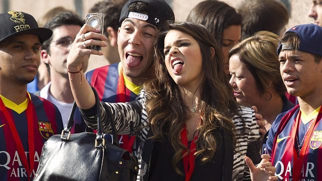 La troupe de Neymar causa sensación en Barcelona