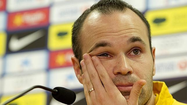 Iniesta: «Leo mejorará a Neymar y Neymar hará mejor a Leo»