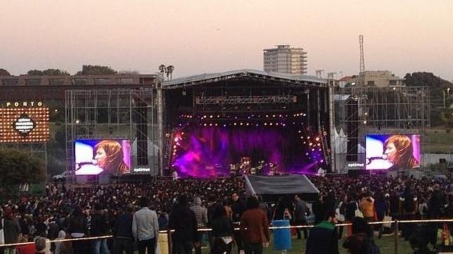 Un momento del concierto de The Breeders