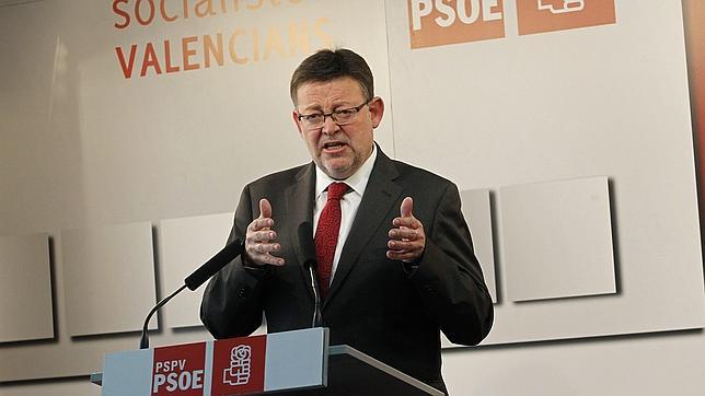 Puig: «Es insólito que el Consell acuse a Blasco de delincuente y Fabra lo mantenga»