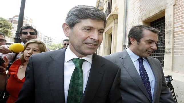 Bataller defiende ante el juez la legalidad del contrato con Orange Market