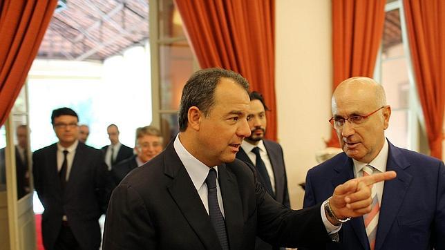 Duran insta a Mas a convocar una consulta legal y pactada con el Gobierno