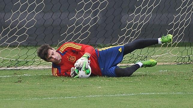 Casillas: «Arbeloa tiene mucha razón en gran parte de lo que dice»