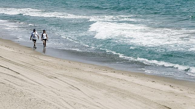 La playa de El Saler es ideal para la práctica de deportes náuticos