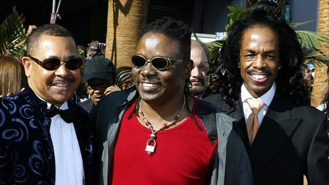 Foto de archivo de los tres componentes de Earth Wind & Fire
