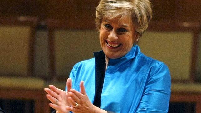 Kiri Te Kanawa cuestiona los concursos de cazatalentos como «Factor X»