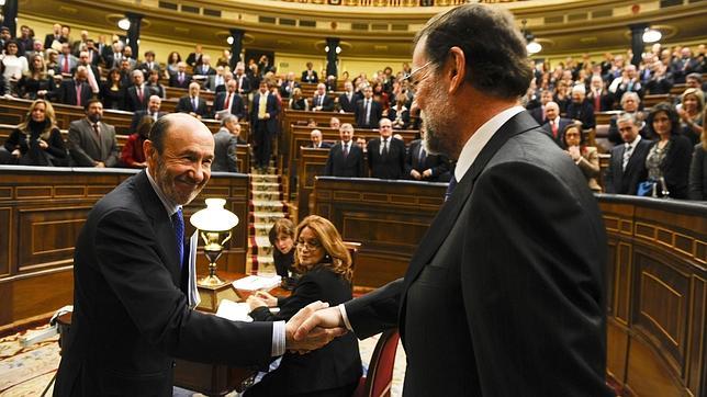 Rajoy y Rubalcaba pactan una posición común para el próximo Consejo Europeo