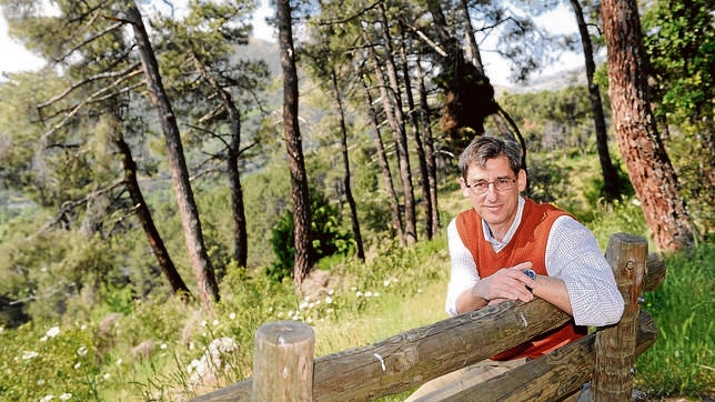 Joan Cabero, tenor: «Hay que pararse a escuchar el concierto de la naturaleza»