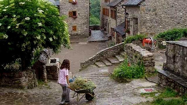 Búbal: un pueblo abandonado que resucita gracias a los estudiantes