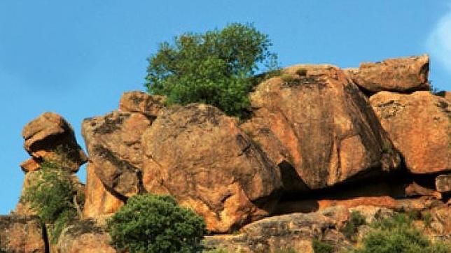 Piedra del Rey Moro, que puede divisarse en el Valle toledano