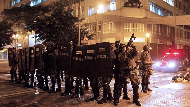 Sao Paulo y Río de Janeiro bajan los precios de los transportes tras las protestas en Brasil