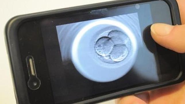 Una aplicación móvil para reducir la ansiedad de la búsqueda del embarazo