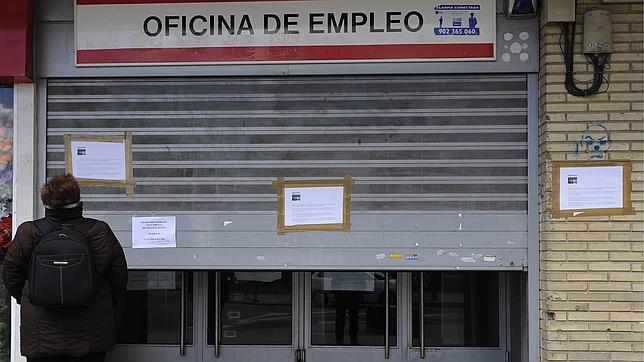 Los parados con formación tienen el doble de probabilidades de encontrar empleo
